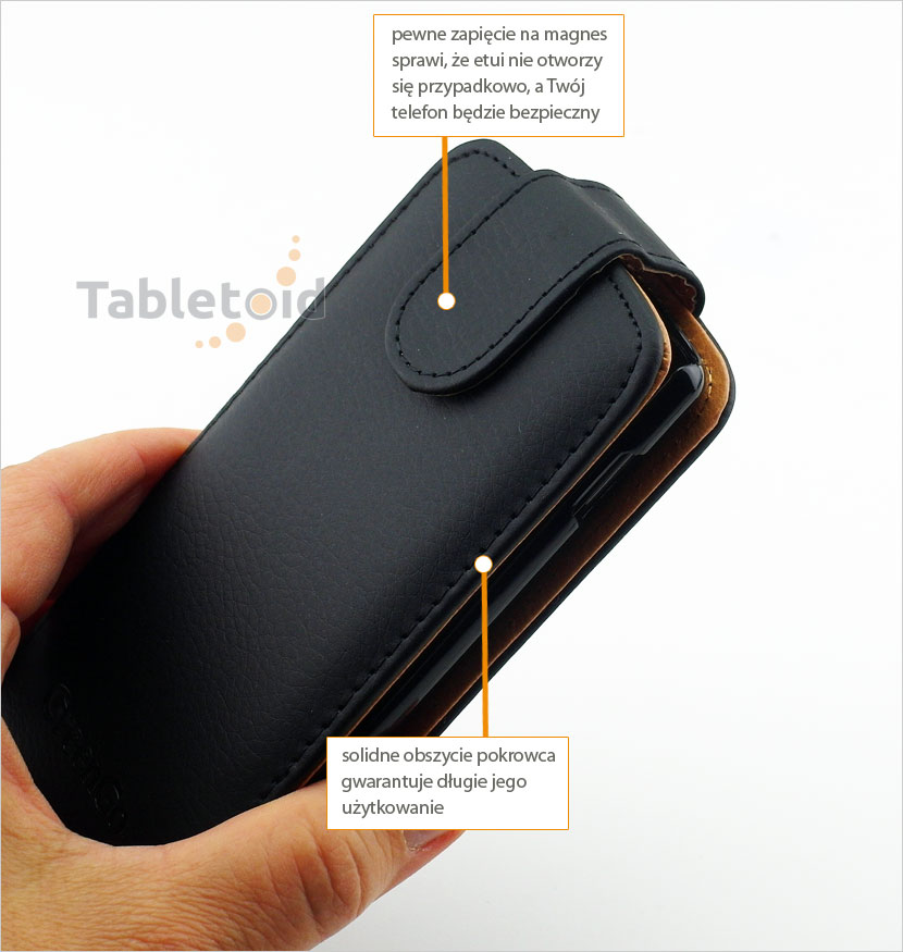 pokrowiec zamykany na magnes